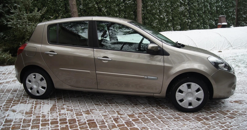 Renault Clio cena 16900 przebieg: 168000, rok produkcji 2009 z Lubań małe 277